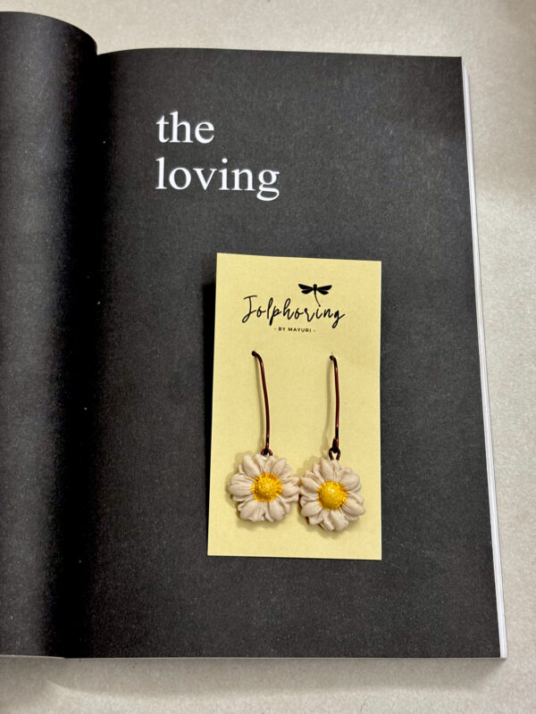 Daisy Long Hoops