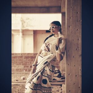 Gehrayian Saree