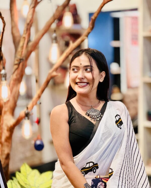 Kala Taxi Saree