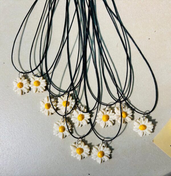 Daisy Pendant
