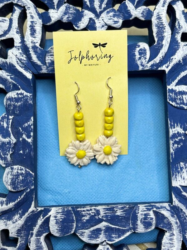 Daisy Earring