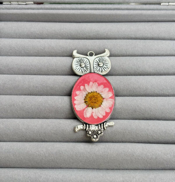 White Daisy