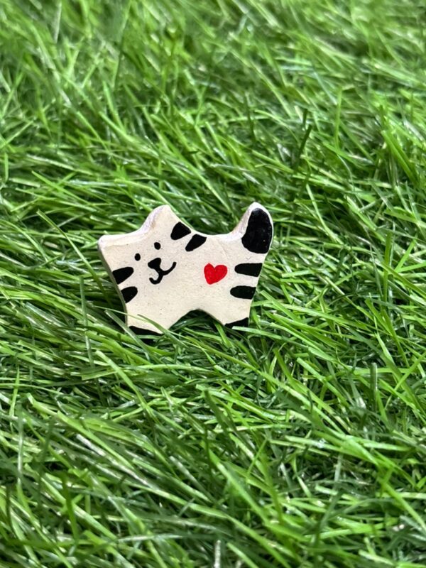 Cat in Love Finger Ring