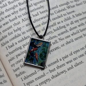 Mini Pendant, perfect jewellery for styling in office, colleges and brunch dates or maybe art dates too.