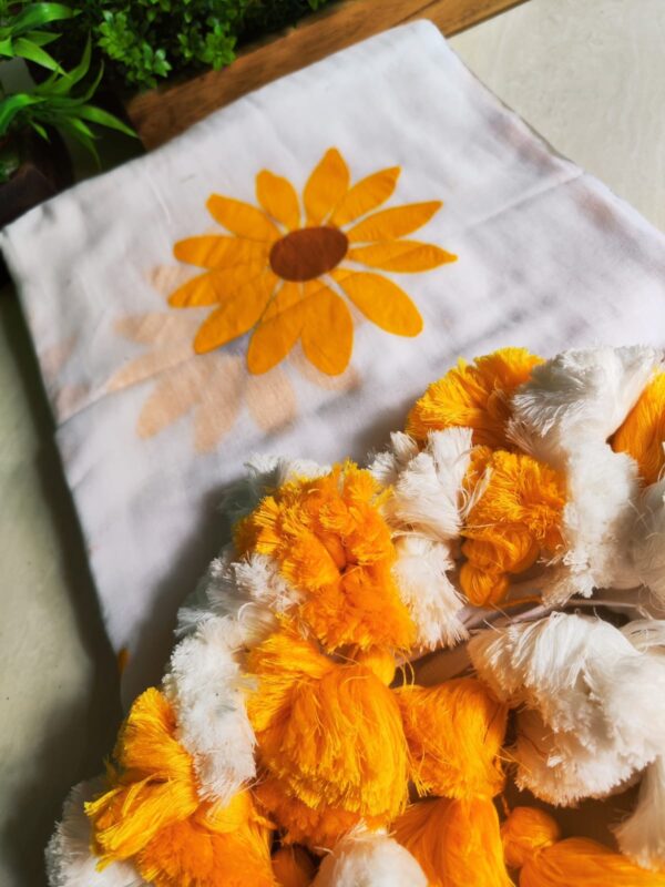 Surya Mukhi White Mulmul Saree